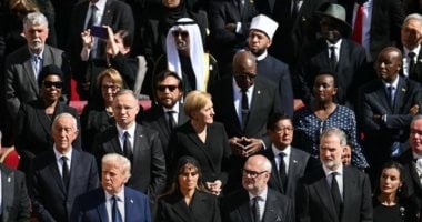 وزير الأوقاف يحضر جنازة البابا فرنسيس وسط حضور مكثف من ملوك ورؤساء العالم020 وزير الأوقاف يحضر جنازة البابا فرنسيس وسط حضور مكثف من ملوك ورؤساء العالم