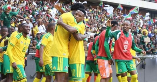 موسيماني يقود جنوب أفريقيا للفوز على غينيا فى تصفيات أمم أفريقيا 2027