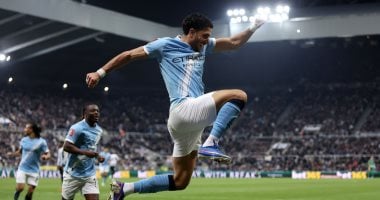 صحف إنجلترا تتغزل فى عمر مرموش قبل مواجهة ريال مدريد: ملك مانشستر سيتي