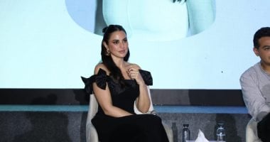 تكريم درة فى ملتقى قوتها.. وأمينة شلباية: ما بزعلش من هزار السوشيال ميديا020 تكريم درة فى ملتقى قوتها.. وأمينة شلباية: ما بزعلش من هزار السوشيال ميديا