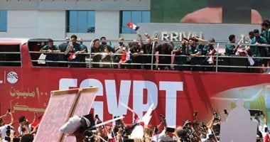 الإعلام الأمريكي: مصر استقبلت منتخب الفراعنة استقبال الأبطال.. فيديو