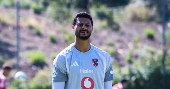 الأهلي يسابق الزمن لتجهيز محمد الشناوي قبل مواجهة الزمالك فى القمة