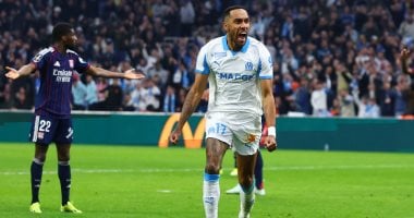 أوباميانج يقود مارسيليا لفوز مثير ضد ليون فى الدورى الفرنسى