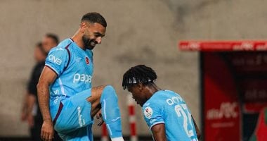 أميد سبورتيف ضد طرابزون سبور.. محمد صلاح يسجل فى تعادل مثير 11 بالشوط الأول