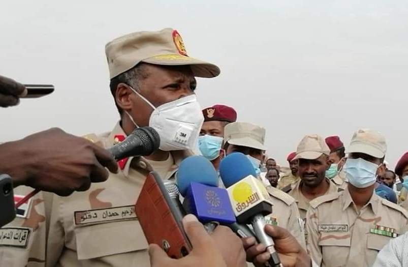 ليست الشمالية ولا نهر النيل.. أصوات جنود الدعم السريع في مقطع فيديو عبد الرحيم دقلو تكشف الوجهة الحقيقية لقواته020 ليست الشمالية ولا نهر النيل.. أصوات جنود الدعم السريع في مقطع فيديو عبد الرحيم دقلو تكشف الوجهة الحقيقية لقواته