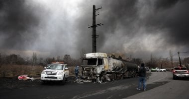 مسؤول أمريكى: حاملة الطائرات فورد تواصل العمليات في البحر الأحمر