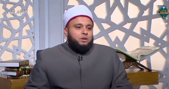 الإفتاء تكشف حكم دفن آية الكرسي مع الميت بوصيته