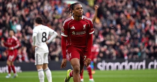 نجوموها نجم ليفربول: محمد صلاح ساعدني كثيرا