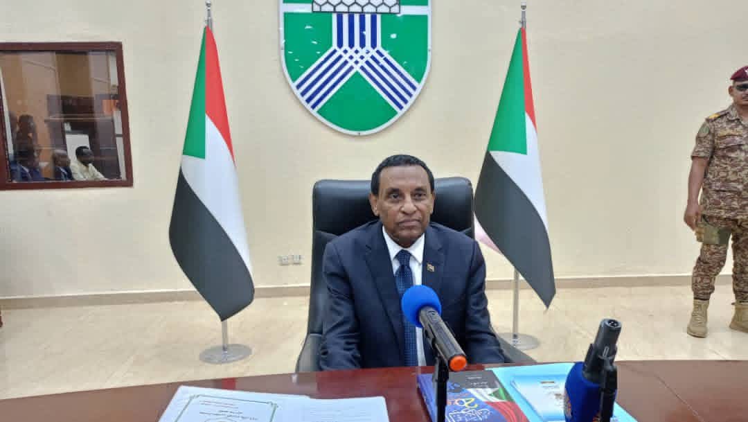 رئيس الوزراء وأعضاء حكومة الأمل ينعون شهداء قرية شكيري بولاية النيل الأبيض