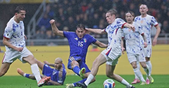 إيطاليا تبدأ رحلة العودة مع مانشيني أمام بلجيكا في دوري الأمم الأوروبية
