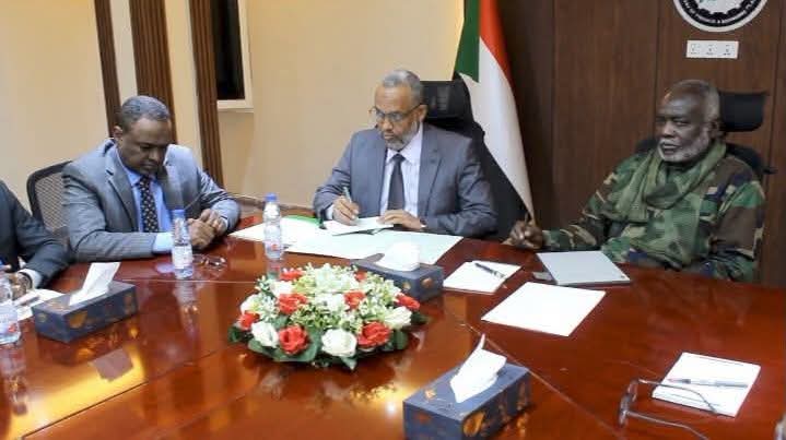 وزير المالية يجدد الإلتزام بالإنفاق على القطاع الصحي كأولوية