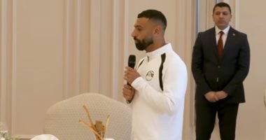 محمد صلاح لـ الرئيس السيسي: اهتمام سيادتكم تكريم كبير للمنتخب وتقدير لجهوده