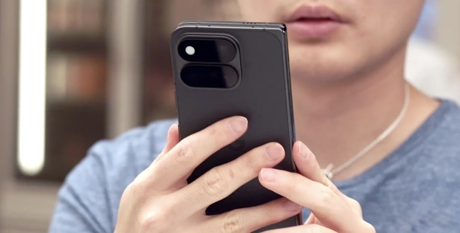 سلسلة Pixel 11 تحصل على Face Unlock أكثر دقة في الإضاءة المنخفضة
