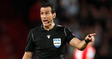 أرقام برشلونة وريال مدريد مع مارتينيز مونويرا قبل كلاسيكو الليجا