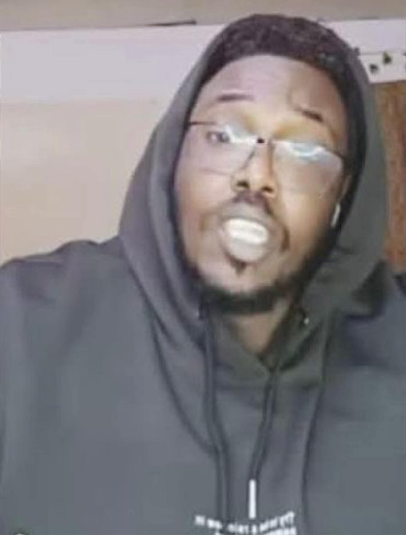 إيمان الشريف تعلن انتصارها القانوني على الناشط أحمد بارود وتشكر سلطنة عمان وفريق الدفاع