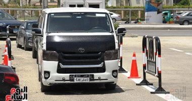 وصول جثمان زوجة محمد مصطفى شردى لمسجد الشرطة020 وصول جثمان زوجة محمد مصطفى شردى لمسجد الشرطة
