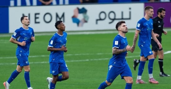 الهلال يواجه اتحاد جدة في قمة الدوري السعودي الليلة