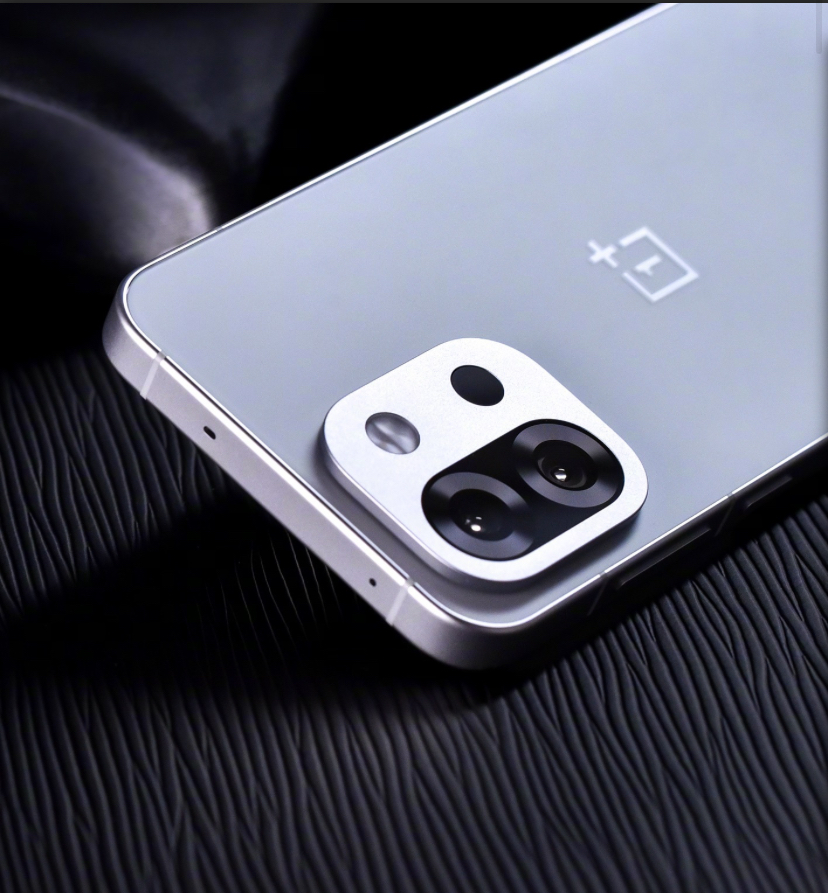 هاتف OnePlus 13s سيصل رسميا في 5 يونيو بمعالج Snapdragon 8 Elite القوي020 هاتف OnePlus 13s سيصل رسميا في 5 يونيو بمعالج Snapdragon 8 Elite القوي