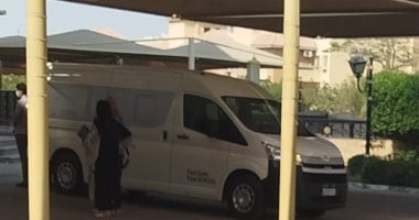 وصول جثمان الراحلة سميحة أيوب إلى مسجد الشرطة استعدادا لأداء صلاة الجنازة020 وصول جثمان الراحلة سميحة أيوب إلى مسجد الشرطة استعدادا لأداء صلاة الجنازة