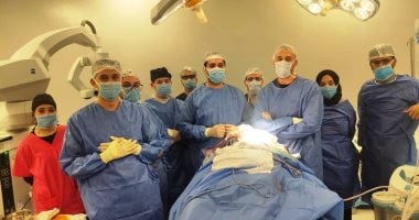 نجاح جراحة عاجلة لإنقاذ مصاب بآلة حادة نافذة بالمخ بمستشفى طوارئ قصر العينى