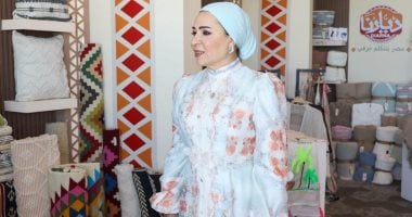 السيدة انتصار السيسى تصطحب قرينة رئيس الجبل الأسود فى جولة بمعرض ديارنا بالعلمين.. صور