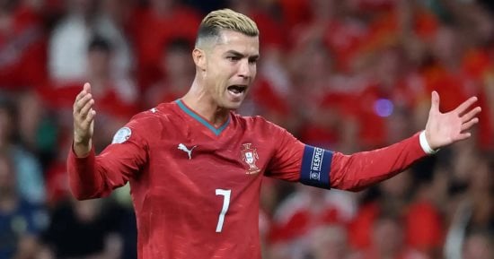 رونالدو يقترب من العودة لمنتخب البرتغال رغم أزمة الإيقاف
