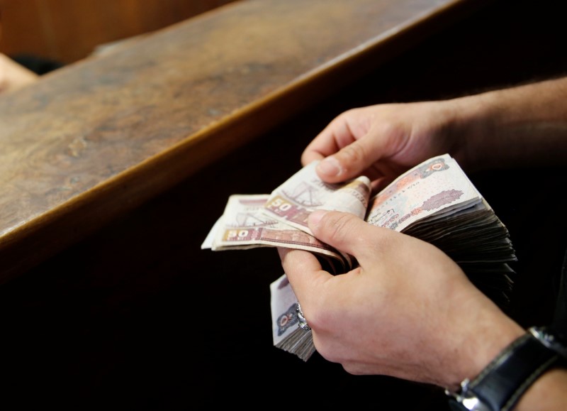 الدولار يصل لهذا المستوى في مصر مع الكشف عن بيانات اقتصادية هامة020 الدولار يصل لهذا المستوى في مصر مع الكشف عن بيانات اقتصادية هامة