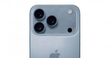 تسريب جديد يظهر iPhone 17 Pro بلون ذهبى Desert Gold020 تسريب جديد يظهر iPhone 17 Pro بلون ذهبى Desert Gold