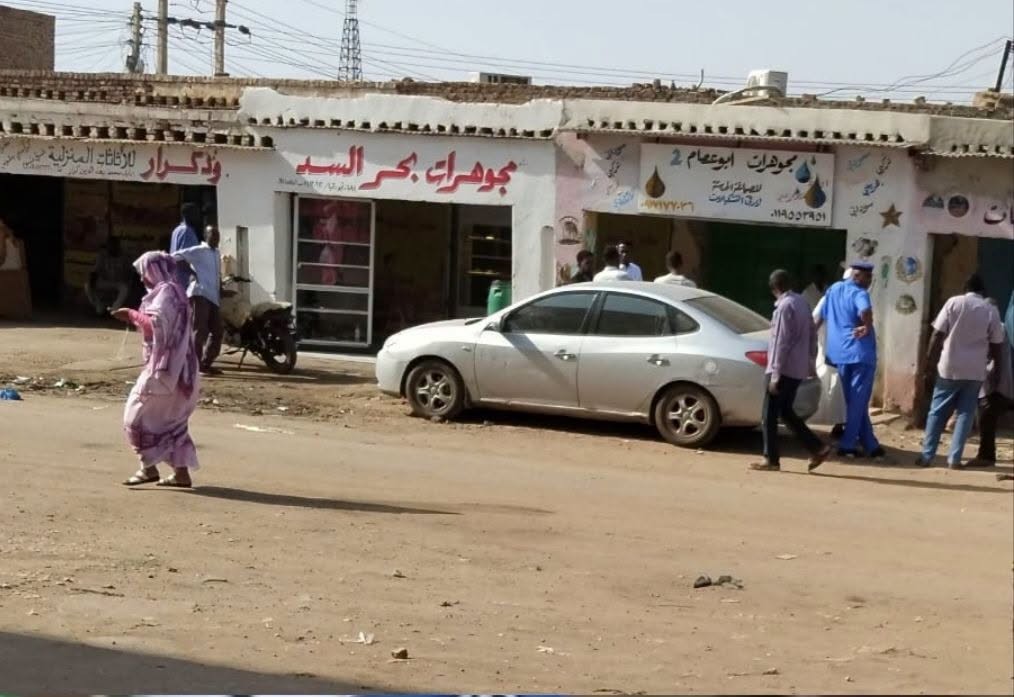 الدويم.. حوادث سطو مسلح وحراسات أهلية تواجه إطلاق النار