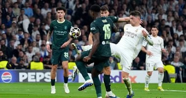 عمر مرموش يسعى لتضميد جراح مانشستر سيتي أمام وست هام اليوم