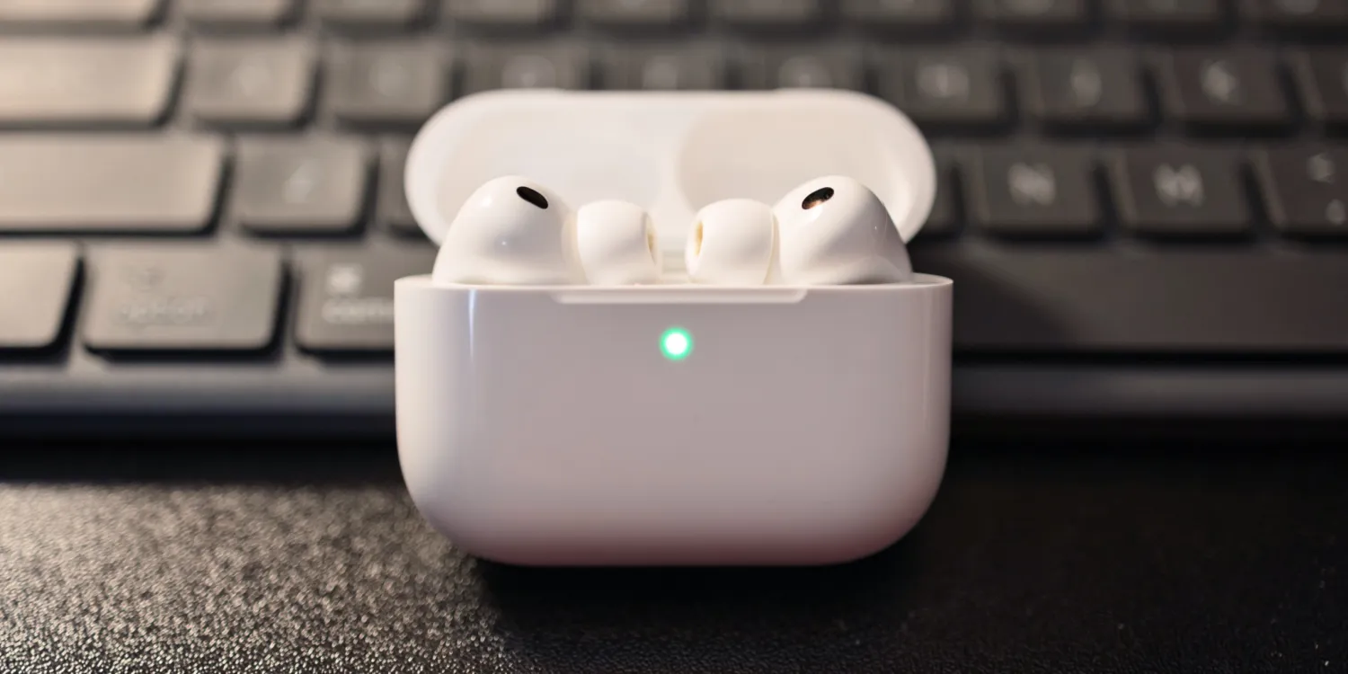 AirPods المزودة بكاميرات قد تظهر رسميا الشهر المقبل