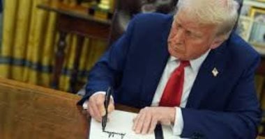 قاض أمريكى يحذر من ترحيل المهاجرين إلى ليبيا.. وترمب ينفى علمه بالخطة020 قاض أمريكى يحذر من ترحيل المهاجرين إلى ليبيا.. وترمب ينفى علمه بالخطة