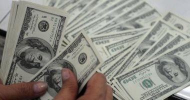 على مدار الساعة.. سعر الدولار اليوم الجمعة 1362025 أمام الجنيه المصري020 على مدار الساعة.. سعر الدولار اليوم الجمعة 1362025 أمام الجنيه المصري