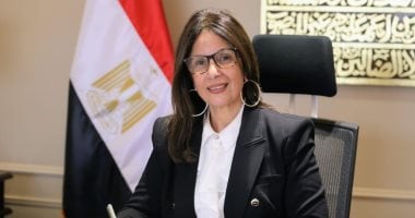وزيرة الثقافة تتقدم باستقالتها لرئيس مجلس الوزراء احتراما لأحكام القضاء