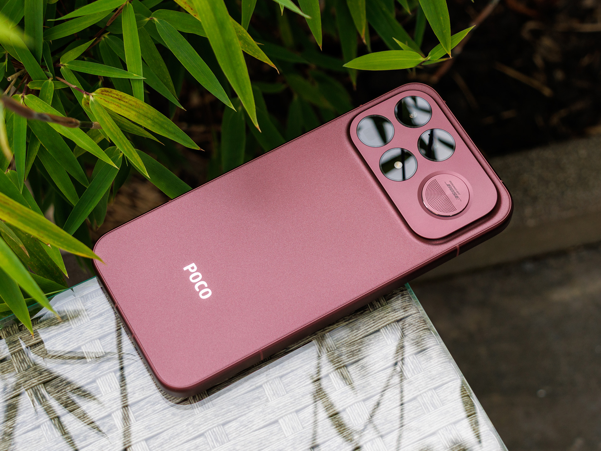 Poco F9 Ultra أقوى وأغلى.. لكن هل يستحق الترقية فعلا