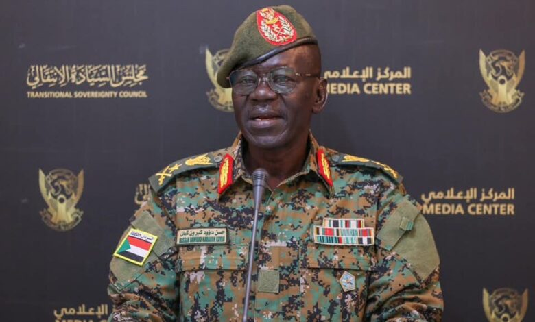 وزير الدفاع يتوجه إلى جوبا
