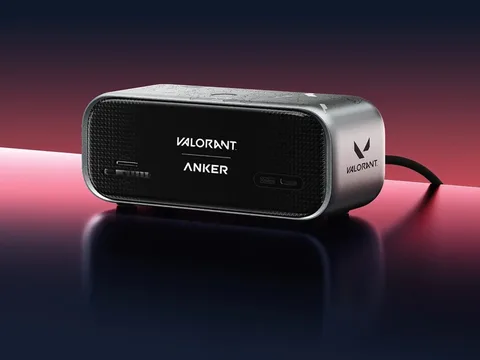 أنكر تطلق منصة التوصيل المكتبية USBC بإصدار فالورانت الخاص وشاشة ذكية ودعم شاشات 240Hz
