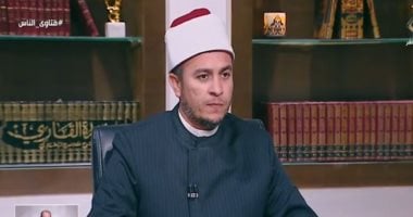 هل يجوز للمدير الاطلاع على هاتف الموظف وقراءة رسائله .. أمين الفتوى يجيب