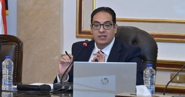 رئيس جامعة القاهرة يهنئ الرئيس عبد الفتاح السيسي بمناسبة عيد الأضحى المبارك020 رئيس جامعة القاهرة يهنئ الرئيس عبد الفتاح السيسي بمناسبة عيد الأضحى المبارك