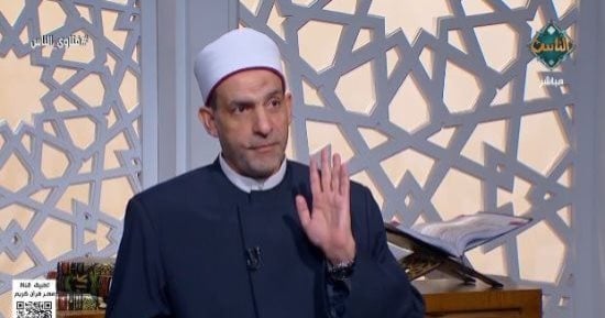 هل نشر صور المتوفى للدعاء جائز.. أمين الفتوى يحذر من هذه الحالة