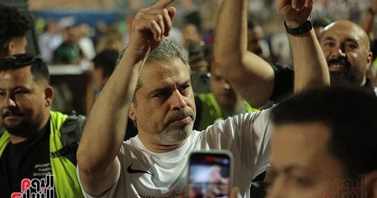 معتمد جمال يغادر المستشفى بعد جراحة عاجلة فى الظهر