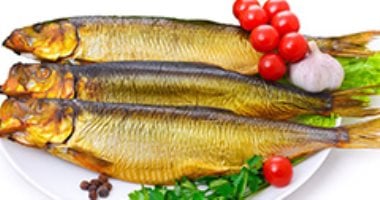 عيد الفطر.. الصحة تحذر من مخاطر الأسماك المملحة وتوجه نصائح للمستهلكين