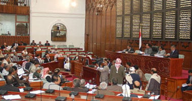 رئيس مجلس النواب اليمني يثمن مواقف مصر الداعمة لبلاده وأمن السعودية والخليج