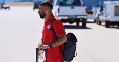 بعثة منتخب مصر تصل مطار سياتل استعدادا لمواجهة بلجيكا فى كأس العالم