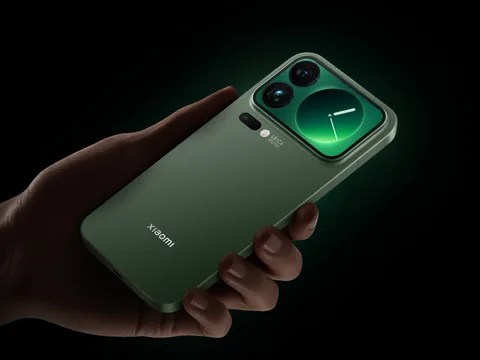 هاتف Xiaomi 18 Pro Max من شاومي يستعد للانطلاق بشاشة مطورة ومواصفات رائدة