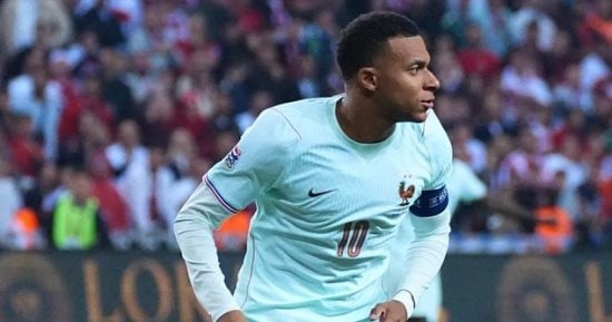 مبابي يصل مدريد ويخضع للفحص الطبي بعد إصابته مع منتخب فرنسا