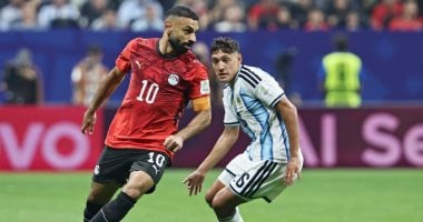 بكاء وغضب على الهواء.. محلل إسبانى يهاجم فيفا بعد تأهل الأرجنتين فيديو