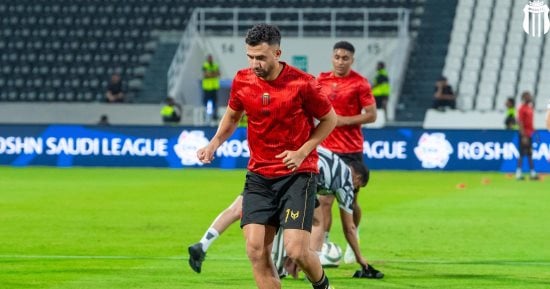 الرياض ضد القادسية.. تريزيجيه يتأخر 2  0 فى الشوط الأول فيديو