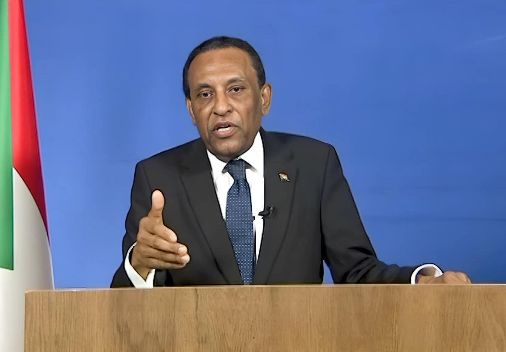 في جلسته برئاسة البروفيسور كامل إدريس .. مجلس الوزراء يناقش جملة من القضايا