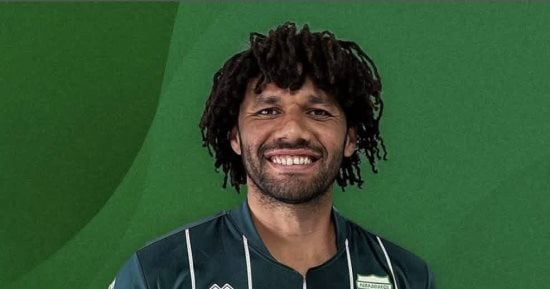 طرد محمد النني بعد 40 دقيقة في ظهوره الأول مع ليفادياكوس بالدوري اليوناني